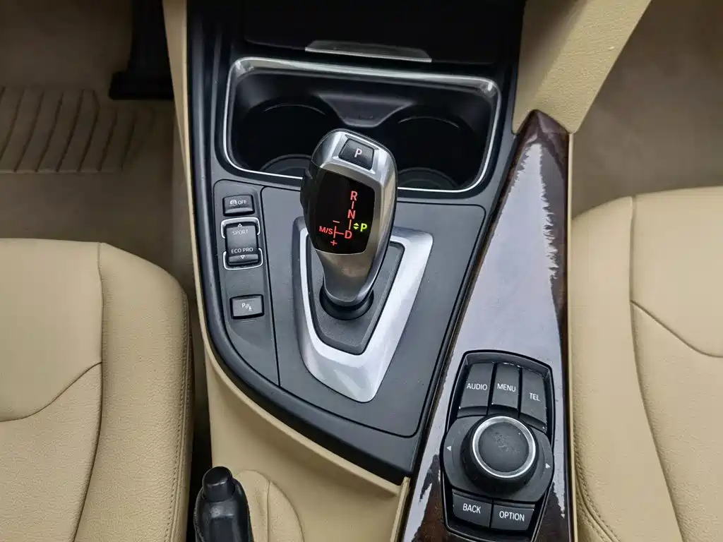 BMW 3 Series 2013 320Li Fashion Model купить на сайте DeffCars