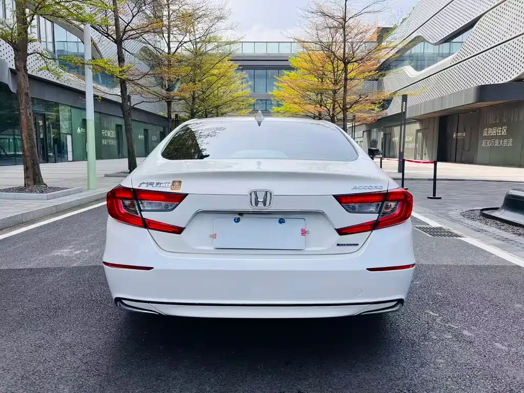 Accord 2018 Sharp·Hybrid 2.0L Sharp Collar Edition National V купить на сайте DeffCars