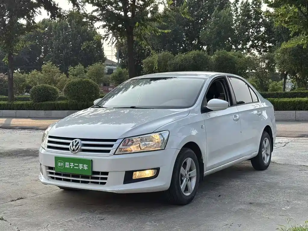 SANTANA 2015 1.4L manual fashion version купить на сайте DeffCars