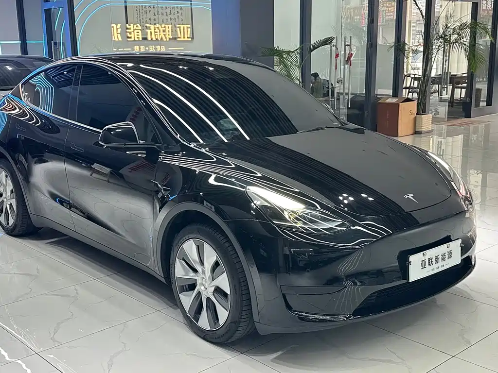 Model Y 2022 facelift rear-wheel drive version купить на сайте DeffCars