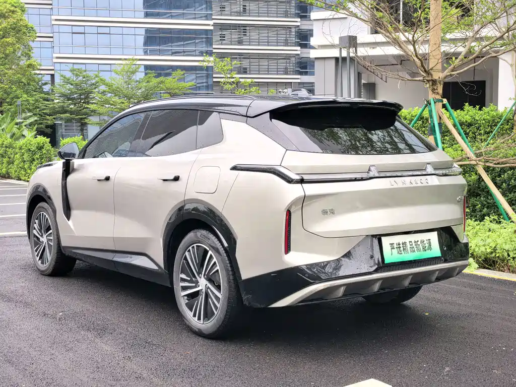 Lynk & Co 08 EM-P 2023 model 245km ultra-long battery life Halo купить на сайте DeffCars