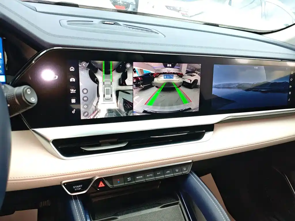 Xingyue L 2022 1.5T Thor Hi·F petrol-electric hybrid version Super Rui купить на сайте DeffCars