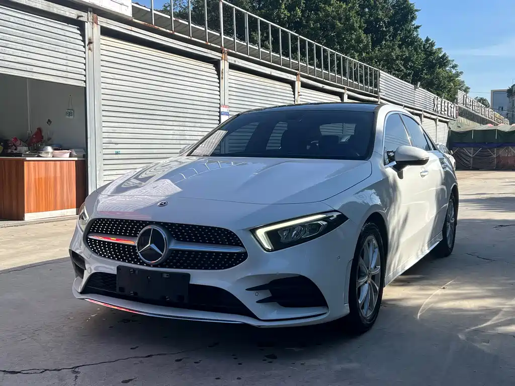 Mercedes-Benz A-Class 2020 A 200 L Sports Sedan купить на сайте DeffCars