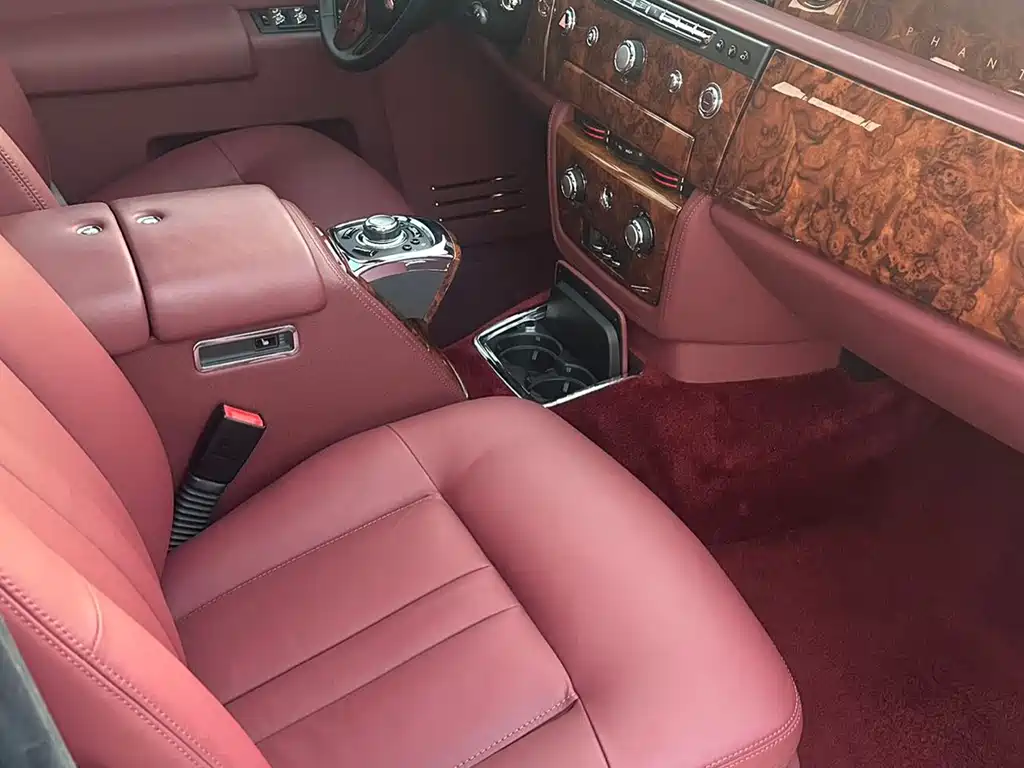 Phantom 2013 6.7L Standard Edition купить на сайте DeffCars