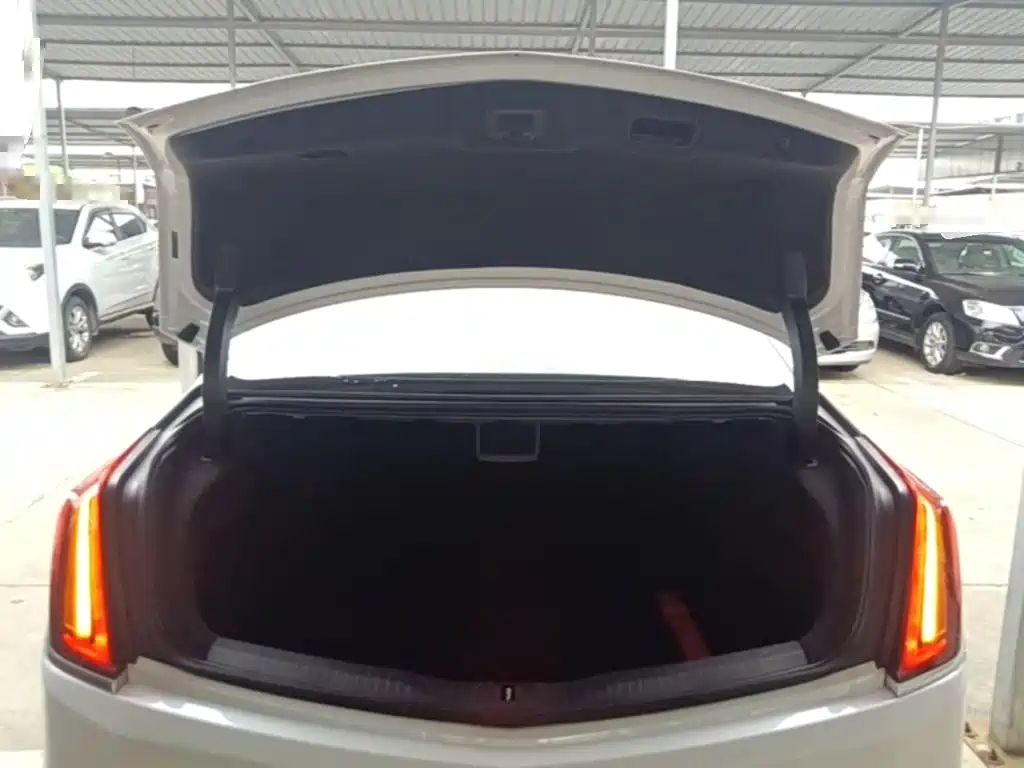 Cadillac CT6 2017 28T Fashion Model купить на сайте DeffCars
