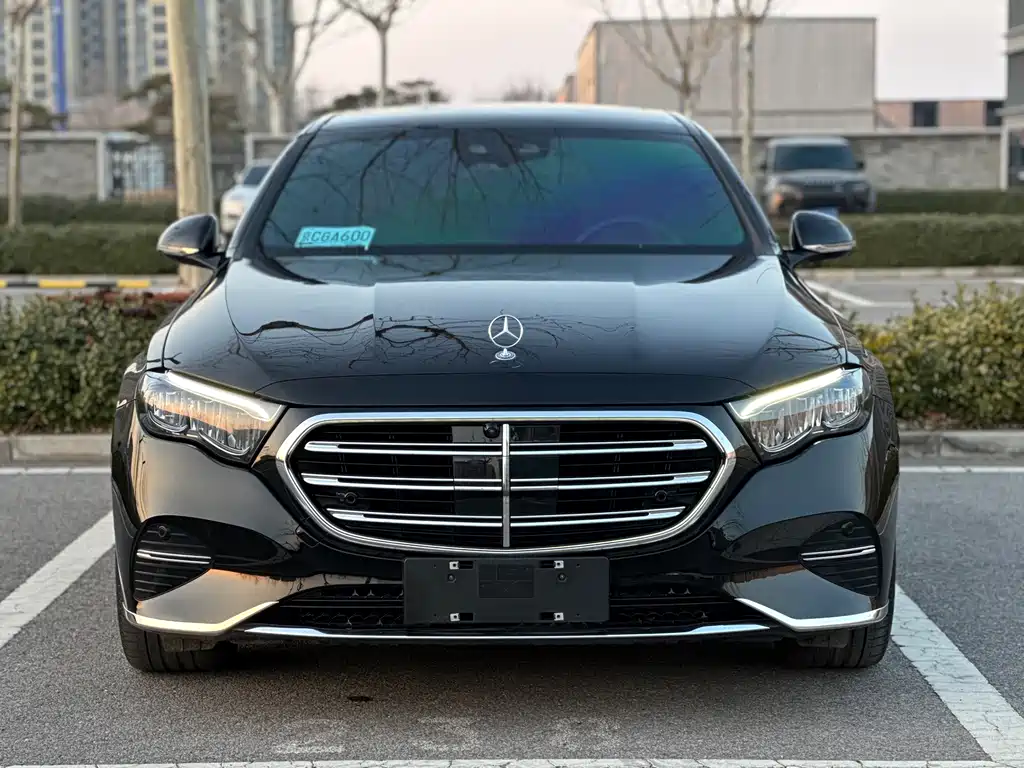 Mercedes-Benz E-Class 2025 E 300 L Luxury Model купить на сайте DeffCars