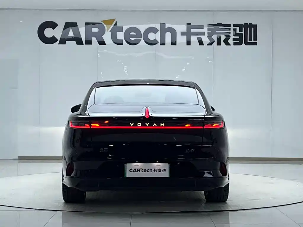 Lantu Chasing Light 2024 PHEV four-wheel drive ultra-long range flagship version купить на сайте DeffCars