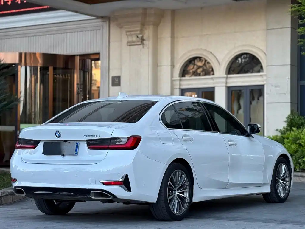 BMW 3 Series 2020 325Li First Edition купить на сайте DeffCars