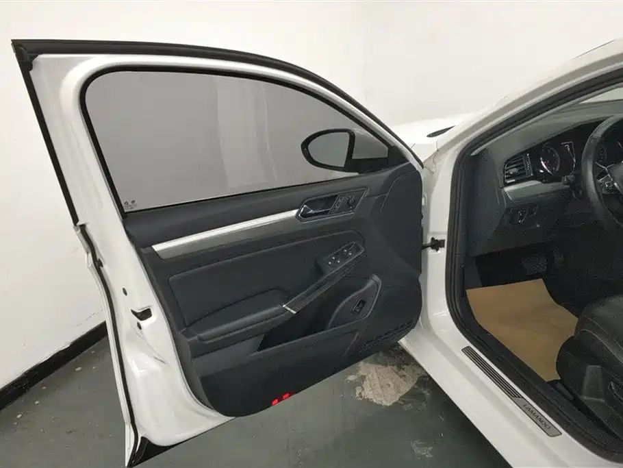 Lingdu 2017 280TSI DSG Comfort Edition купить на сайте DeffCars