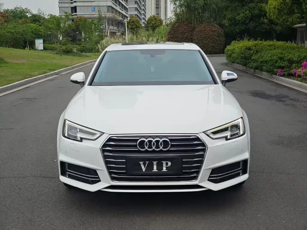 Audi A4L 2019 40 TFSI Enterprising National VI купить на сайте DeffCars