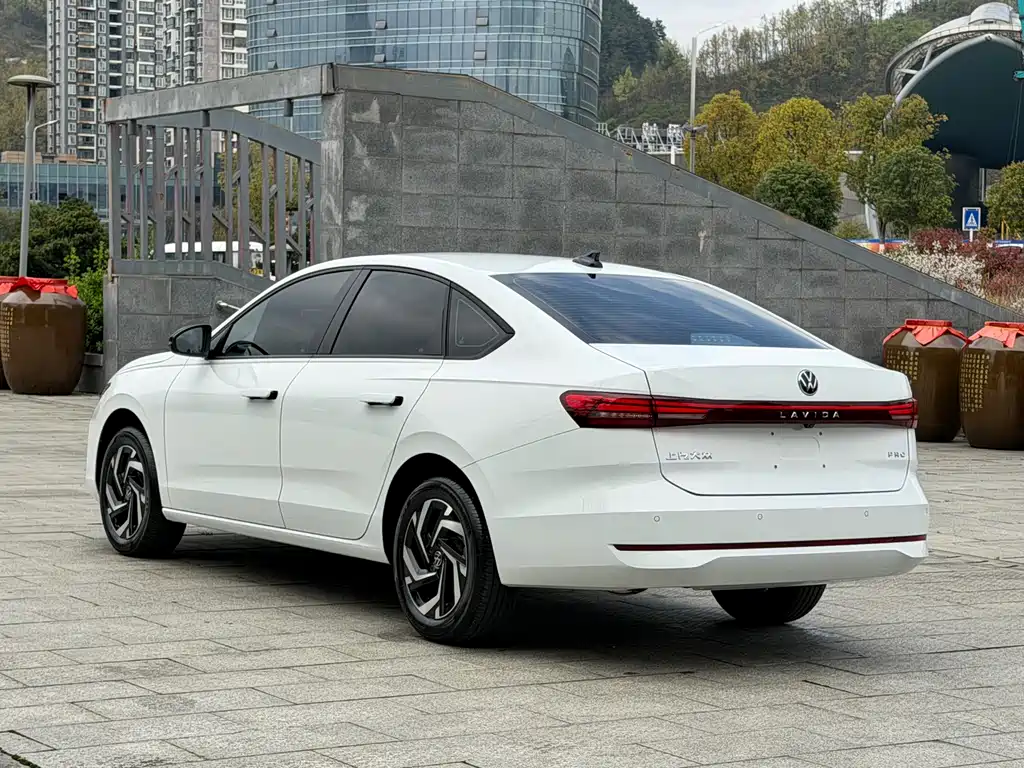 Lavida 2026 1.5L automatic 5 million version купить на сайте DeffCars