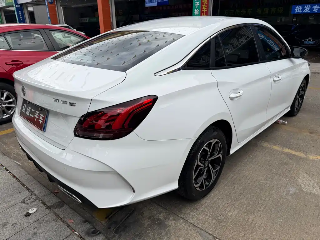 MG5 2022 180DVVT CVT Youth Flagship Edition купить на сайте DeffCars