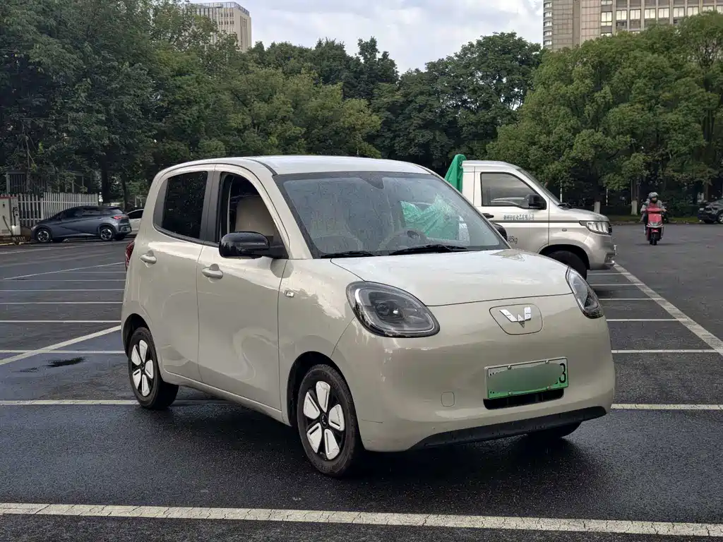 Hongguang MINIEV 2025 fourth generation four-door version advanced model купить на сайте DeffCars