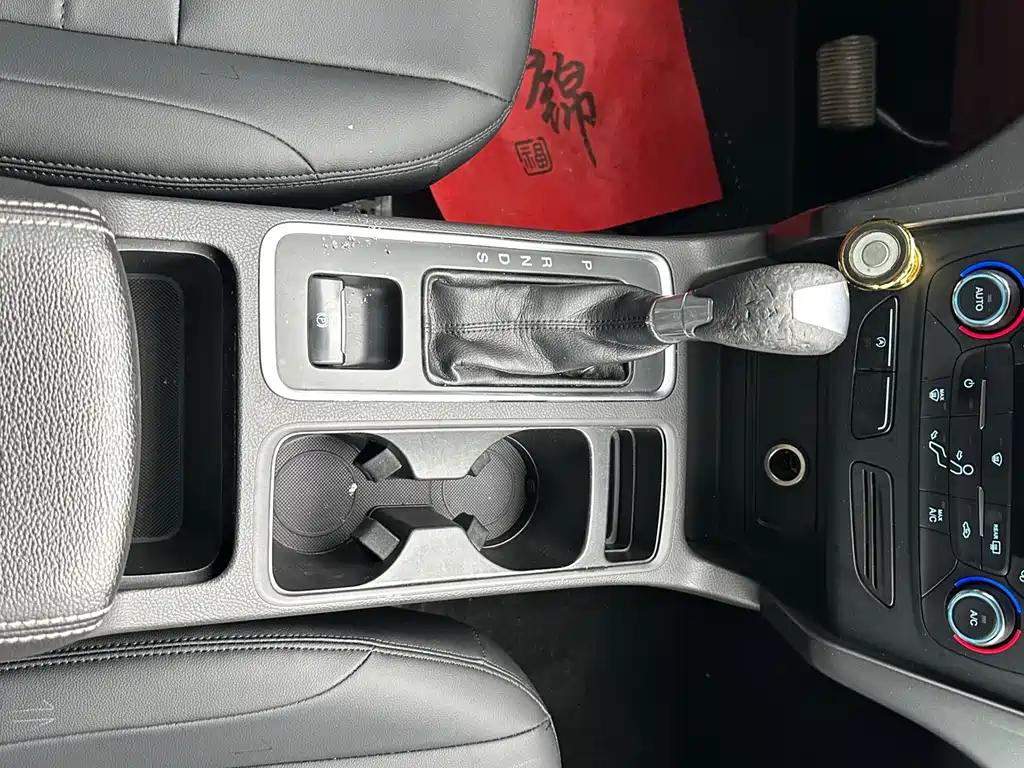 Escape 2017 EcoBoost 180 two-wheel drive refined airfoil купить на сайте DeffCars