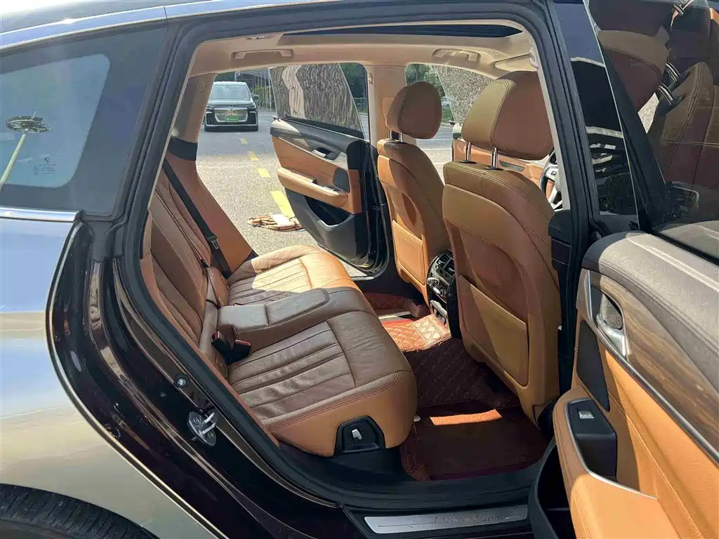 BMW 6 Series GT 2018 630i Luxury Design Package купить на сайте DeffCars