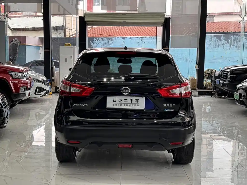 Qashqai 2017 2.0L CVT Elite Edition National V купить на сайте DeffCars
