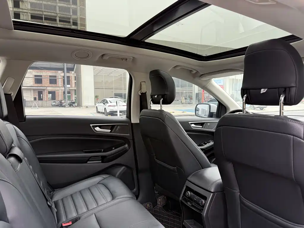 Ruijie 2020 EcoBoost 245 2WD Platinum 7-seater купить на сайте DeffCars