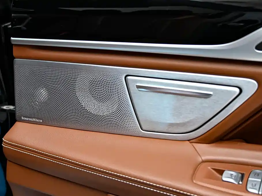 BMW 7 Series 2018 740Li xDrive Exclusive M Sports Package купить на сайте DeffCars