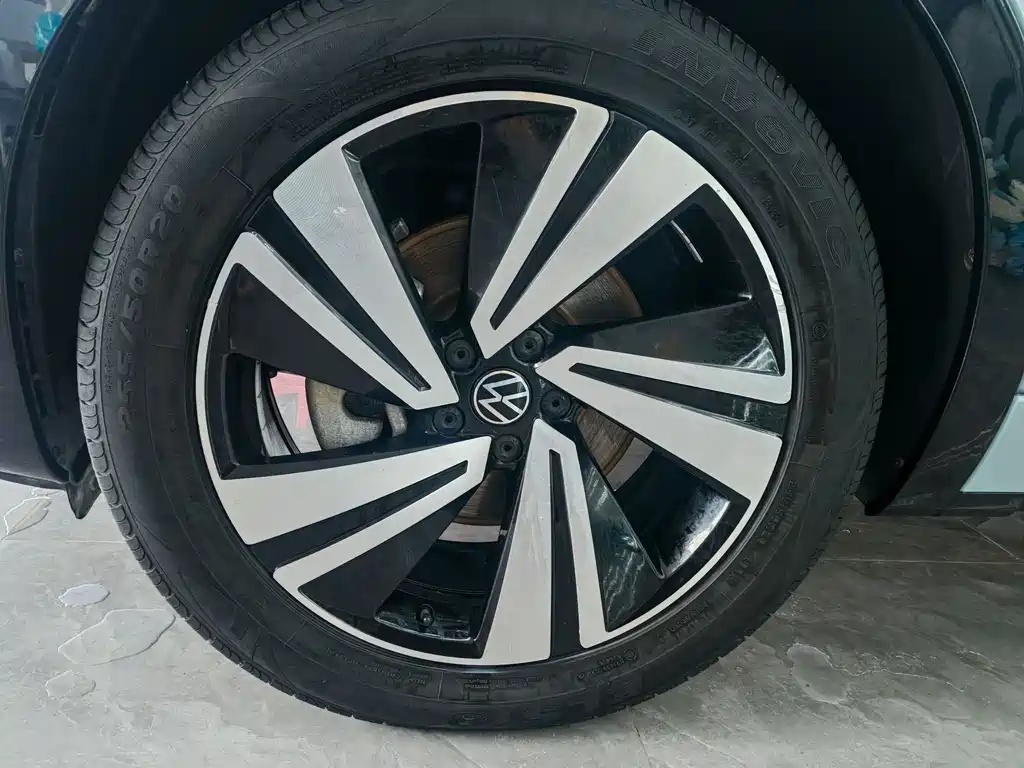 Lanxun 2024 380TSI four-wheel drive R-Line cruise version купить на сайте DeffCars