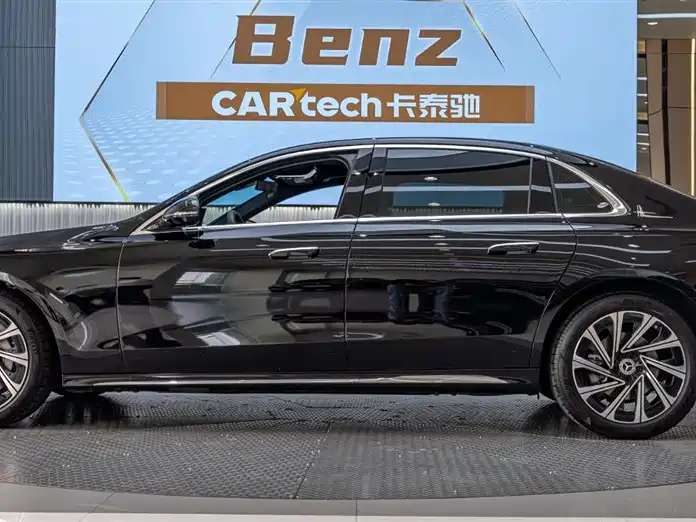 Mercedes-Benz E-Class 2025 E 300 L Luxury Model купить на сайте DeffCars