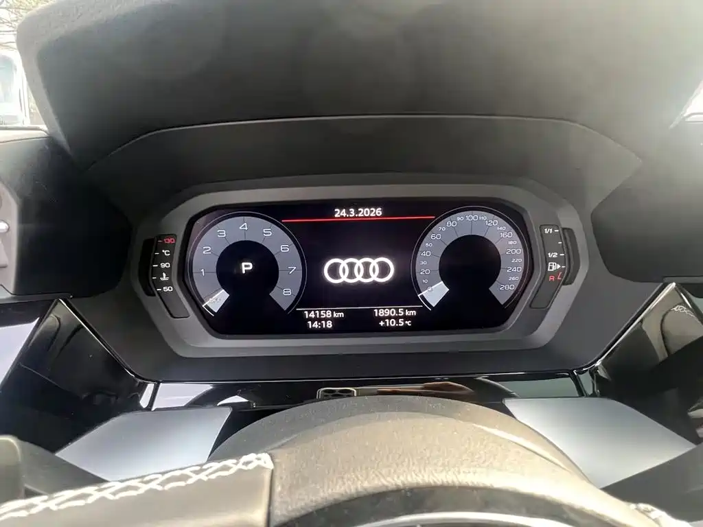 Audi A3 2023款 Sportback 35 TFSI 时尚运动型 купить на сайте DeffCars