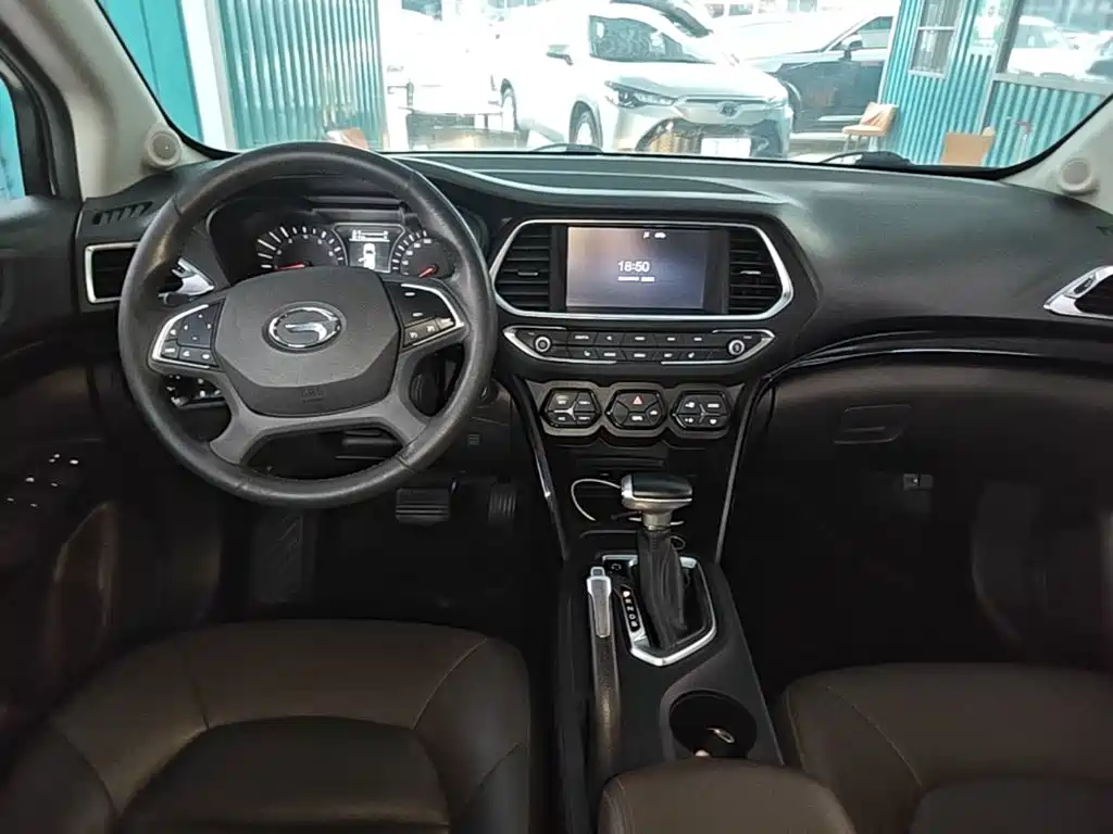 Trumpchi GS4 2015 200T G-DCT Deluxe Edition купить на сайте DeffCars