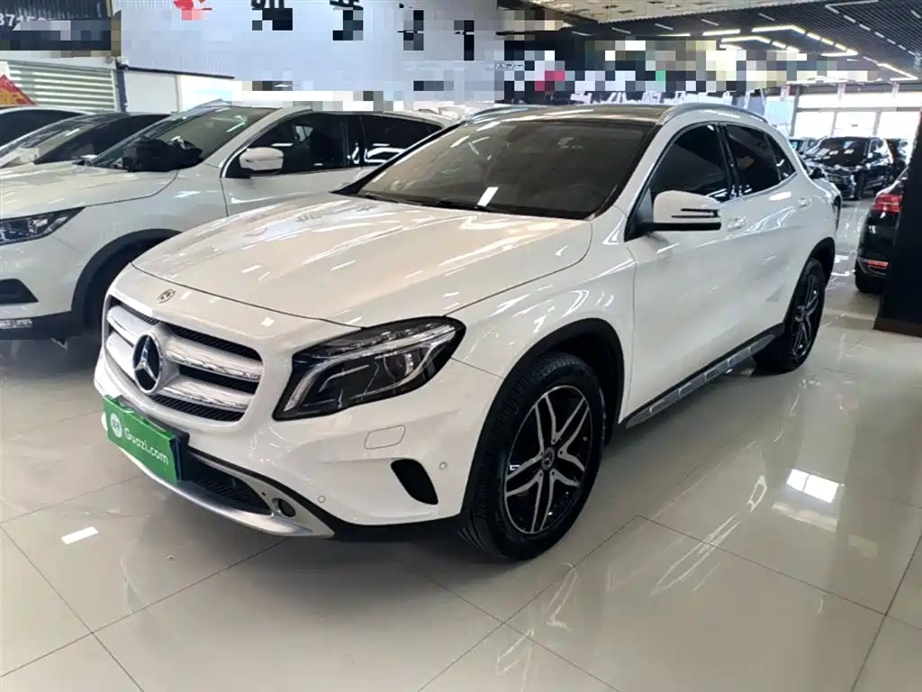 Mercedes-Benz GLA 2016 GLA 200 Fashion Model купить на сайте DeffCars
