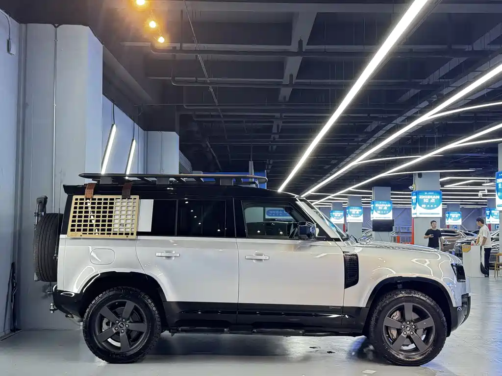 Land Rover Defender 2022 110 P400 X-DYNAMIC HSE купить на сайте DeffCars