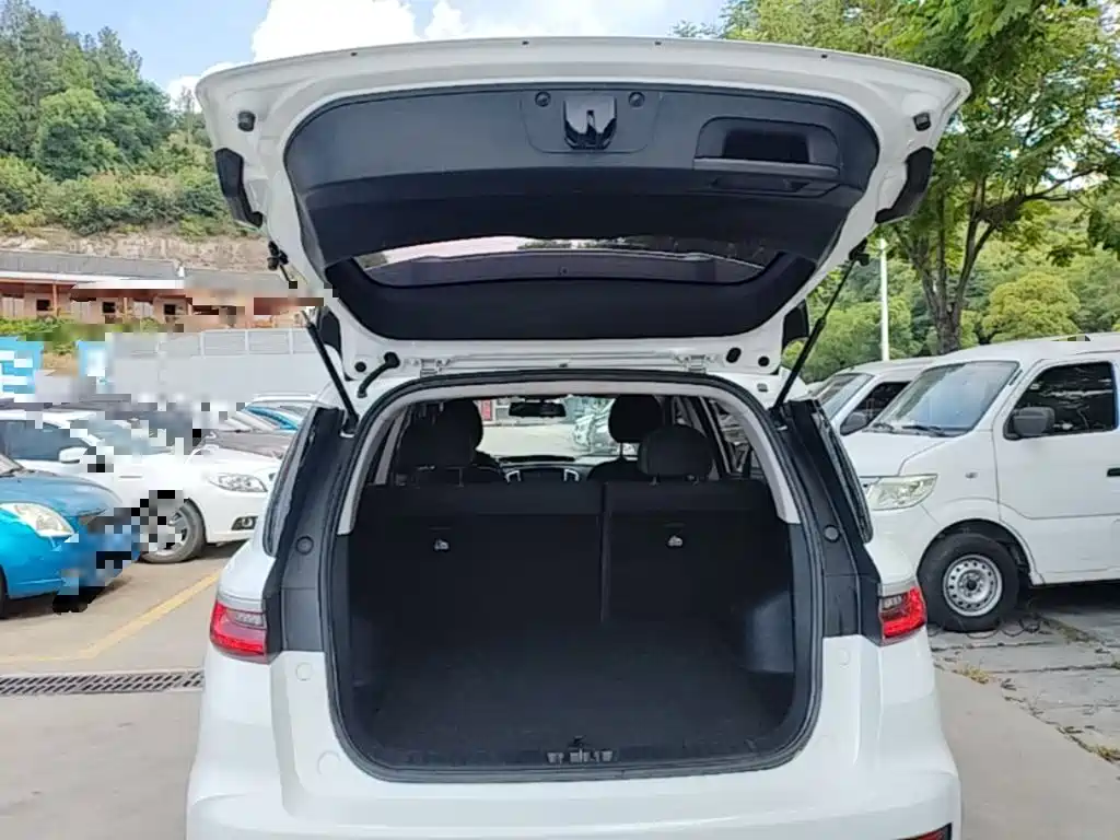 Vision X6 2020 1.4T Manual Comfort Edition купить на сайте DeffCars