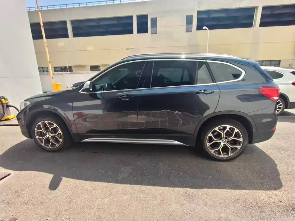 BMW X1 2022 sDrive20Li Fashion Model купить на сайте DeffCars