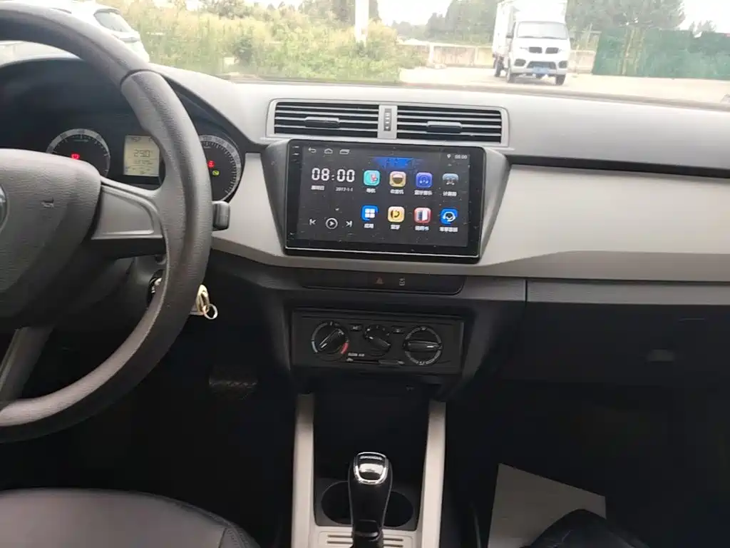 Fabia 2017 1.4L automatic car version купить на сайте DeffCars