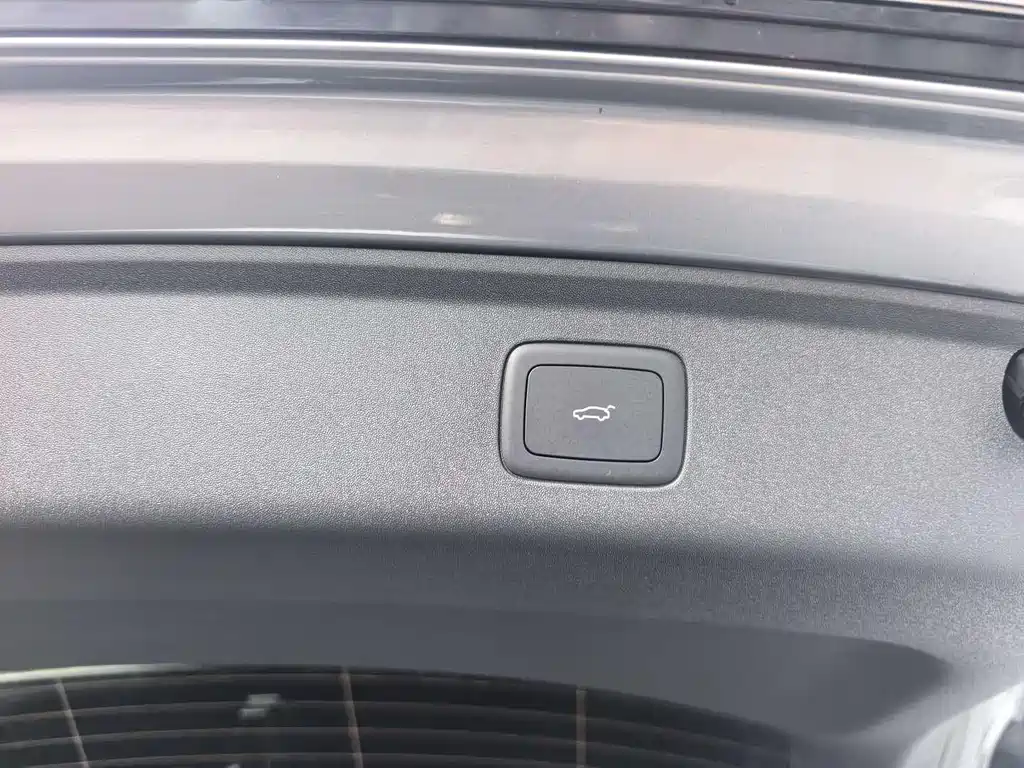 Audi E5 Sportback 2026 Pioneer Plus купить на сайте DeffCars