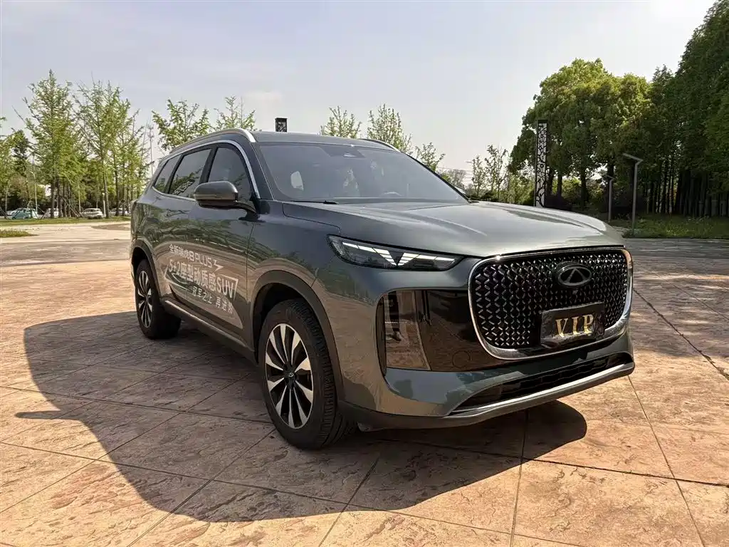 Tiggo 8 PLUS 2025 model 290TGDI DCT premium type купить на сайте DeffCars