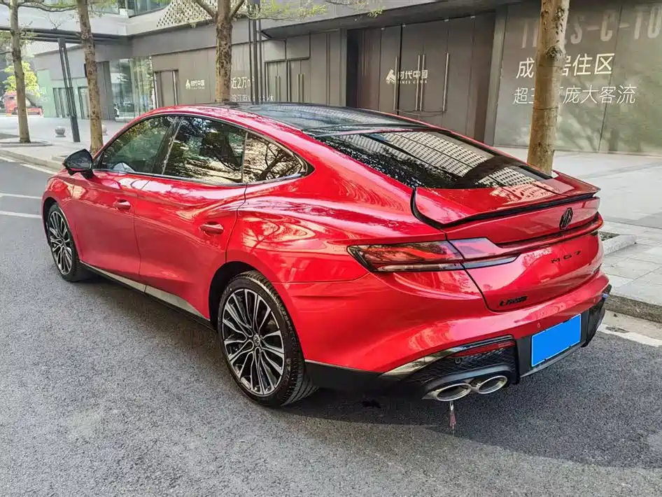 MG7 2023 2.0T Automatic Beauty Hunting Luxury Edition купить на сайте DeffCars