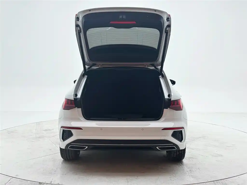 Audi A3 2022 Sportback 35 TFSI stylish and sporty купить на сайте DeffCars