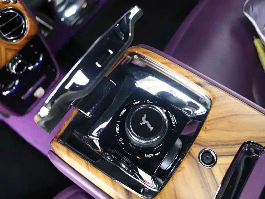 Cullinan 2018 four-seat version купить на сайте DeffCars