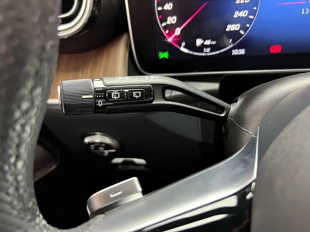Mercedes-Benz GLC 2023 GLC 300 L 4MATIC Dynamic 5-seater купить на сайте DeffCars