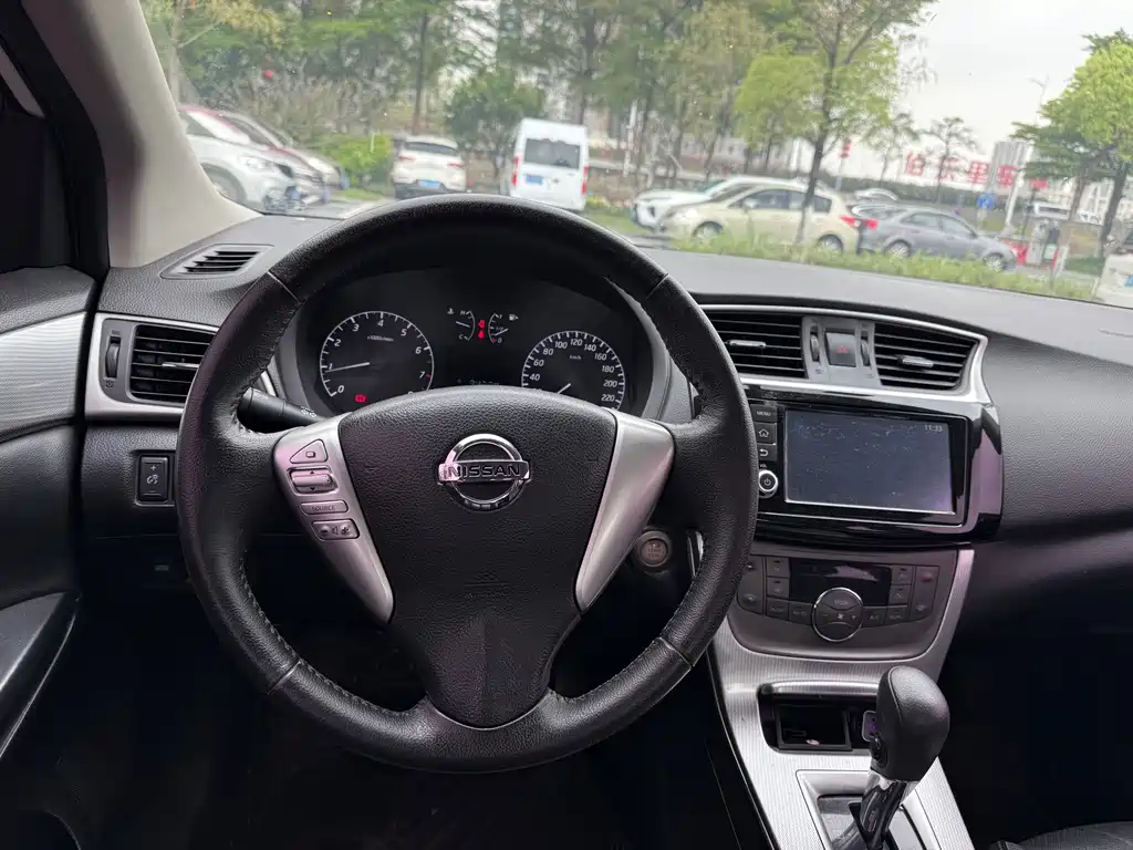 Sylphy 2014 1.6XV CVT Exclusive Edition купить на сайте DeffCars