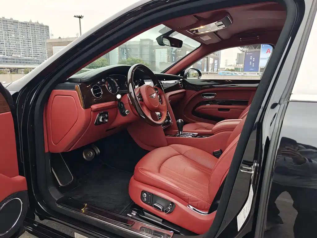 Mulsanne 2017 6.8T long wheelbase version купить на сайте DeffCars
