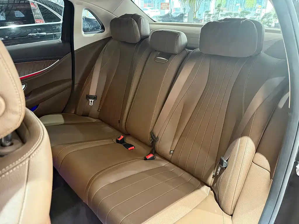 Mercedes-Benz E-Class 2022 facelift E 260 L купить на сайте DeffCars