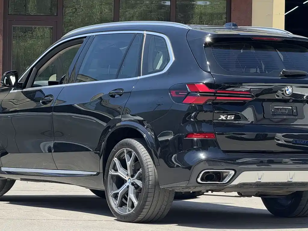 BMW X5 2023 xDrive 30Li Exclusive M Sports Package купить на сайте DeffCars