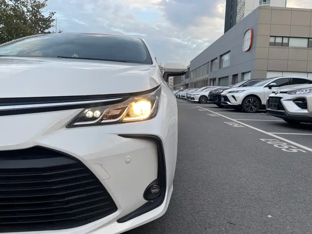 Corolla 2021 1.2T S-CVT Pioneer PLUS Edition купить на сайте DeffCars