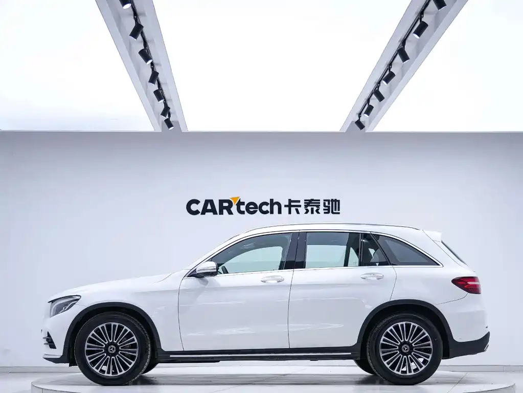 Mercedes-Benz GLC 2018 GLC 200 4MATIC купить на сайте DeffCars