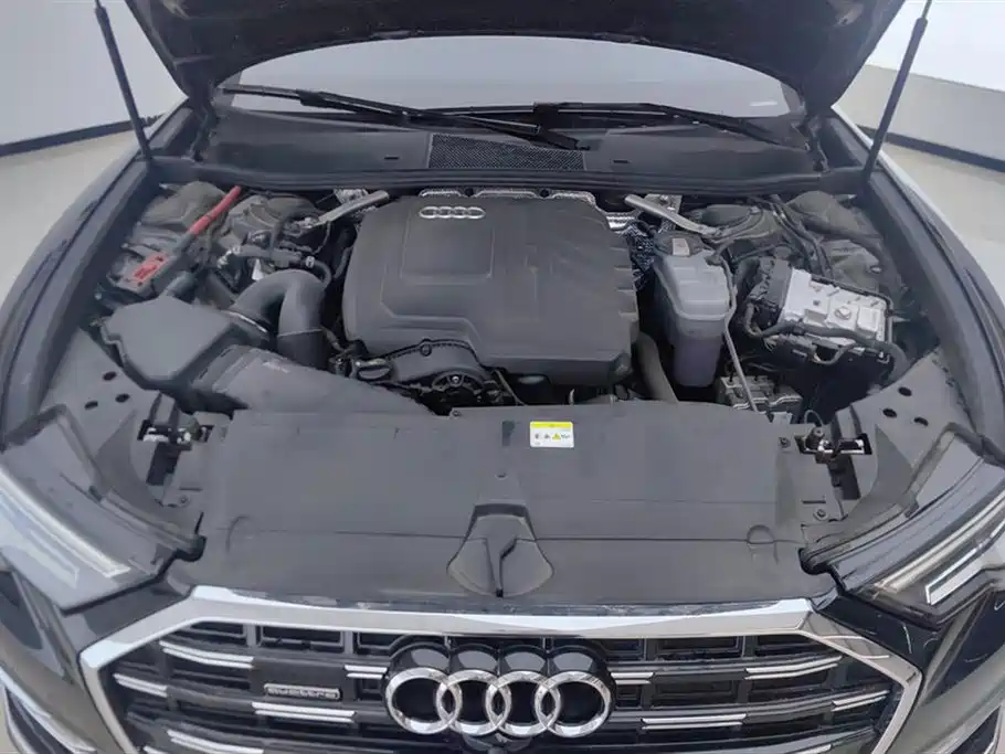 Audi A6L 2025 45 TFSI Premium Dynamic Model купить на сайте DeffCars