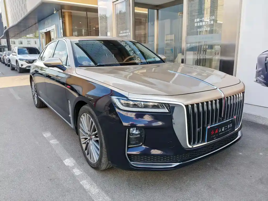 Hongqi H9 2020 2.0T Zhilian Flagship Edition купить на сайте DeffCars