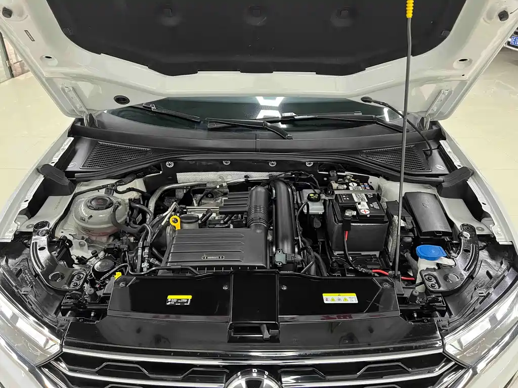 T-ROC 2022 model 280TSI DSG two-wheel drive comfort PLUS купить на сайте DeffCars