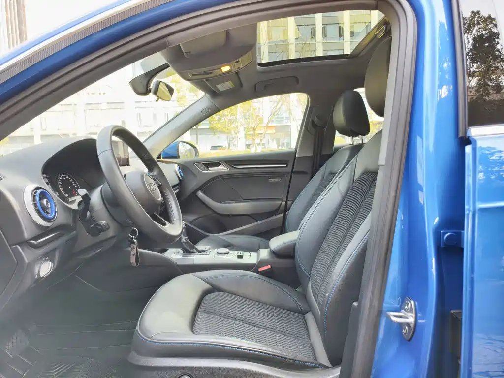 Audi A3 2020 Sportback 35 TFSI Fashion Type National VI купить на сайте DeffCars