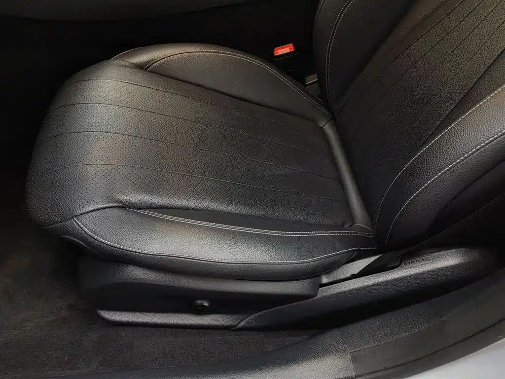 Mercedes-Benz E-Class imported 2021 facelift E 260 luxury sports version купить на сайте DeffCars