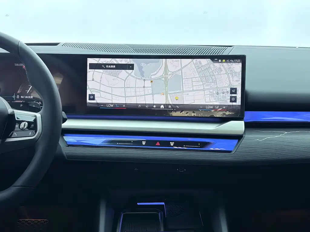 BMW 5 Series 2024 530Li Exclusive M Sports Package купить на сайте DeffCars