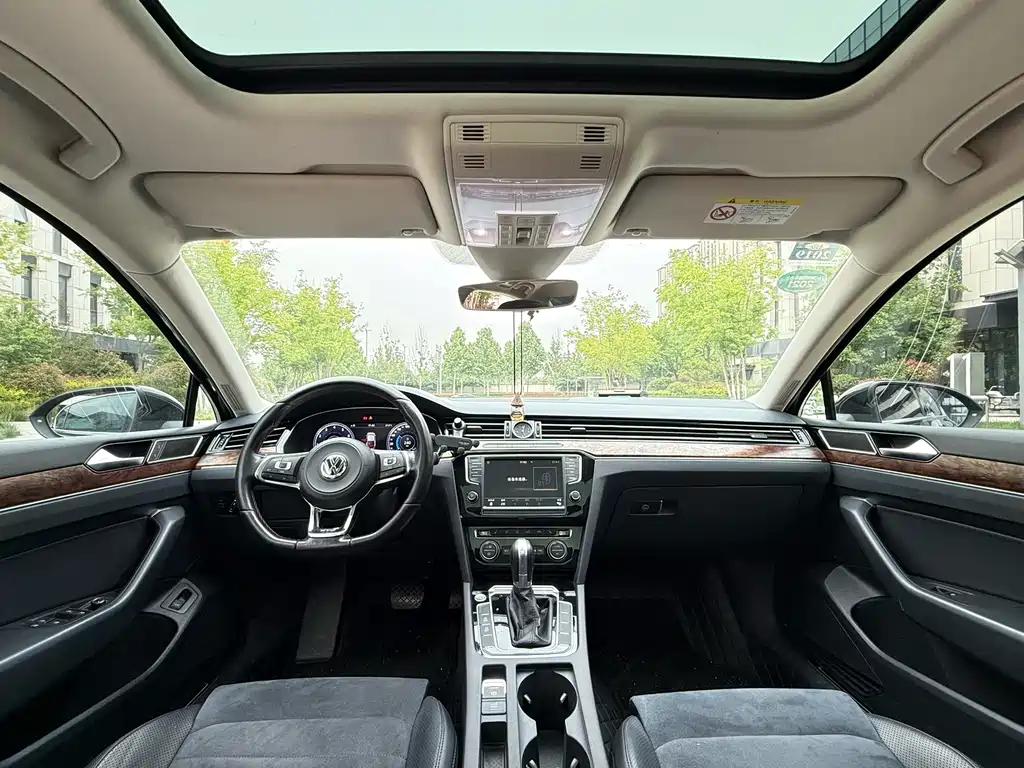 Magotan 2017 380TSI DSG Premium Model купить на сайте DeffCars